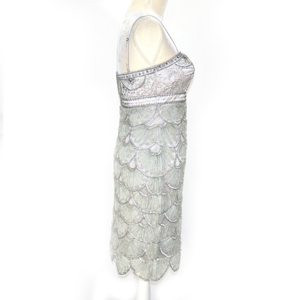 SUE WONG Silver Beaded Scalloped Cocktail Dress - Picture 6 of 8